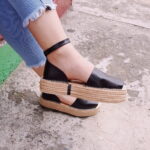 Alpargata retro cuero negra
